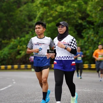 Runner Photo 8469639