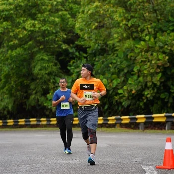 Runner Photo 8469666