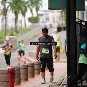 Runner Photo 8469668