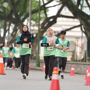 Runner Photo 8469669