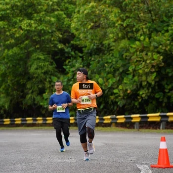 Runner Photo 8469671