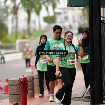 Runner Photo 8469673