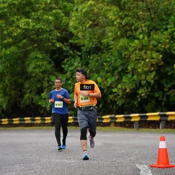 Runner Photo 8469676