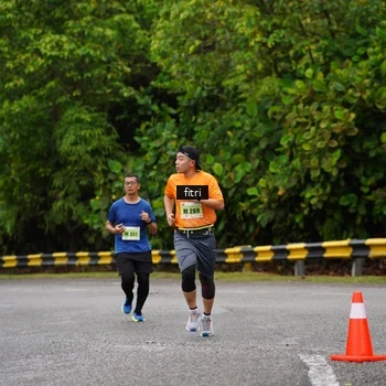 Runner Photo 8469678