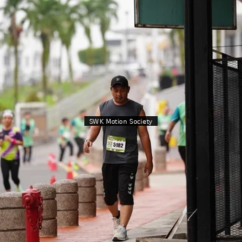 Runner Photo 8469680