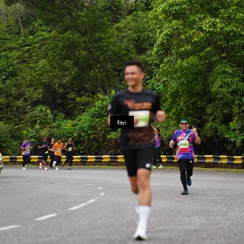 Runner Photo 8469709