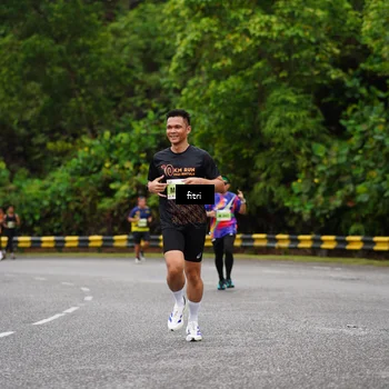 Runner Photo 8469717