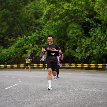 Runner Photo 8469721