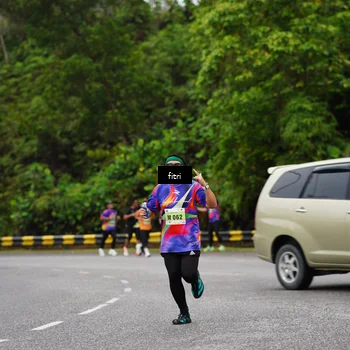 Runner Photo 8469737