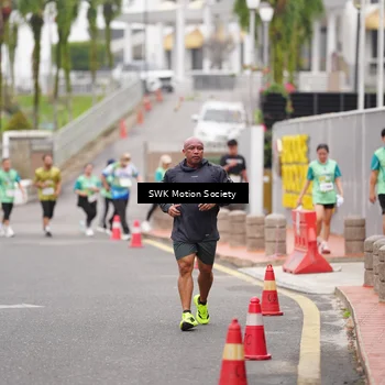 Runner Photo 8469744