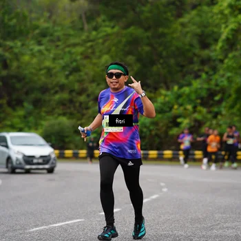 Runner Photo 8469769