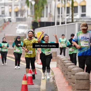 Runner Photo 8469781