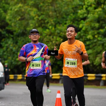 Runner Photo 8469836