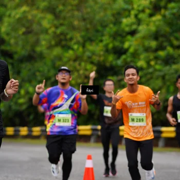 Runner Photo 8469840