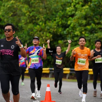 Runner Photo 8469858