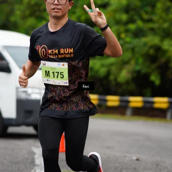 Runner Photo 8469863