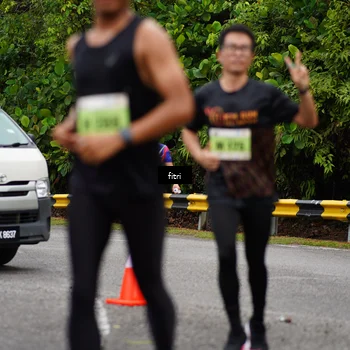 Runner Photo 8469872