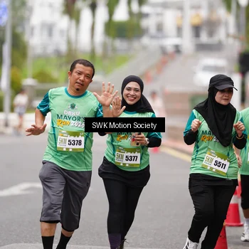 Runner Photo 8469883
