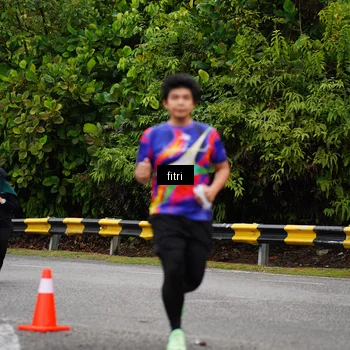 Runner Photo 8469896