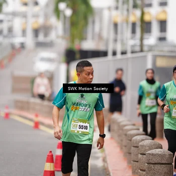 Runner Photo 8469900
