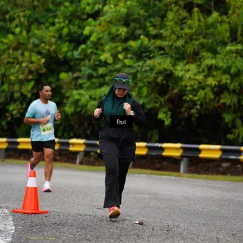 Runner Photo 8469947