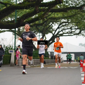 Runner Photo 8469950