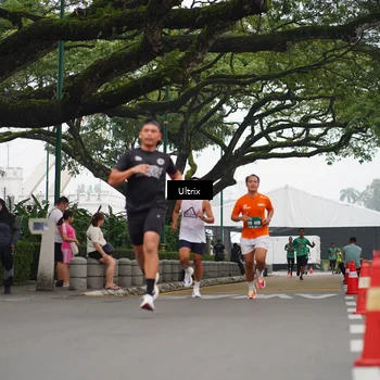 Runner Photo 8469974