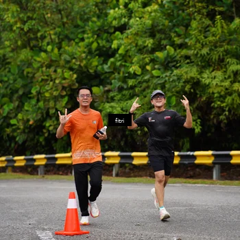 Runner Photo 8470014