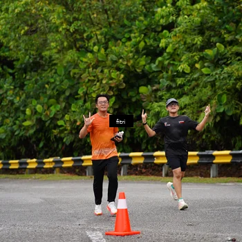 Runner Photo 8470022