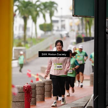Runner Photo 8470023