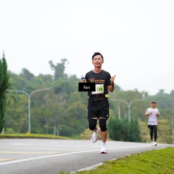 Runner Photo 8470064