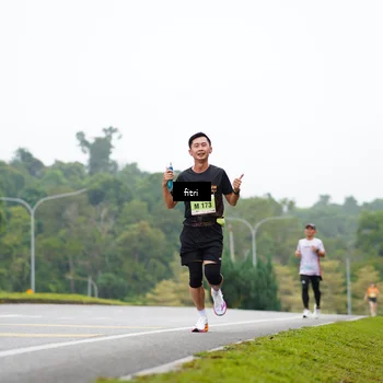 Runner Photo 8470070