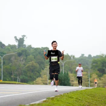 Runner Photo 8470076