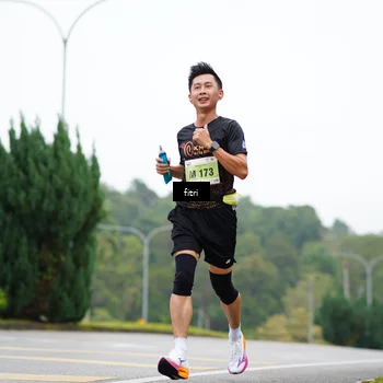Runner Photo 8470089
