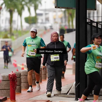 Runner Photo 8470101