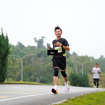 Runner Photo 8470104