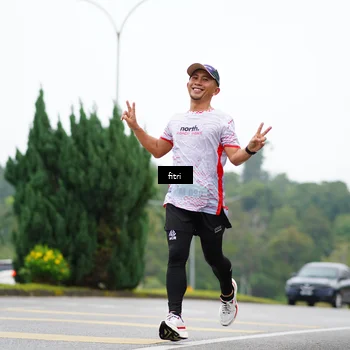 Runner Photo 8470113