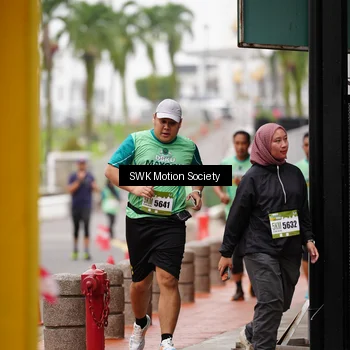 Runner Photo 8470143