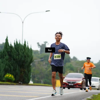 Runner Photo 8470199