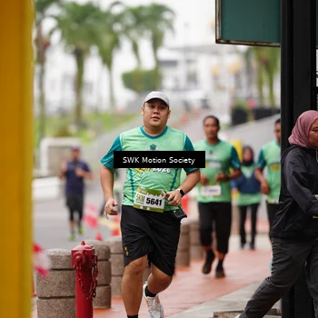 Runner Photo 8470203