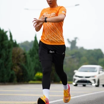 Runner Photo 8470229