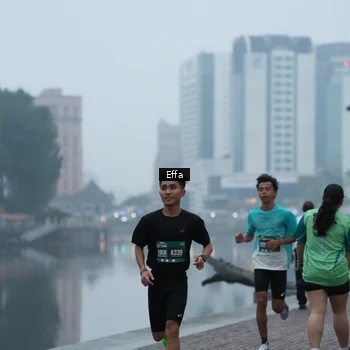 Runner Photo 8470241