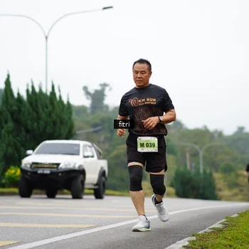 Runner Photo 8470253