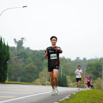 Runner Photo 8470269