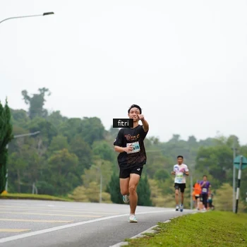 Runner Photo 8470272
