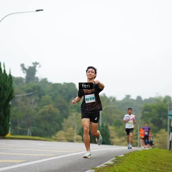 Runner Photo 8470273