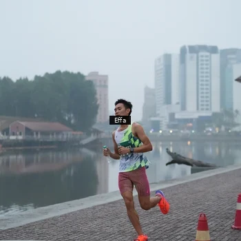 Runner Photo 8470275