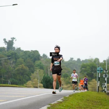 Runner Photo 8470279