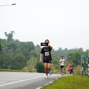 Runner Photo 8470281