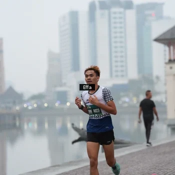 Runner Photo 8470289
